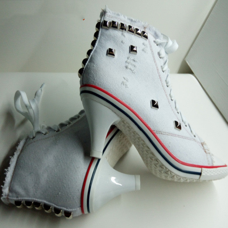 Zapatos de mujer de punta redonda con tacones altos de mezclilla
