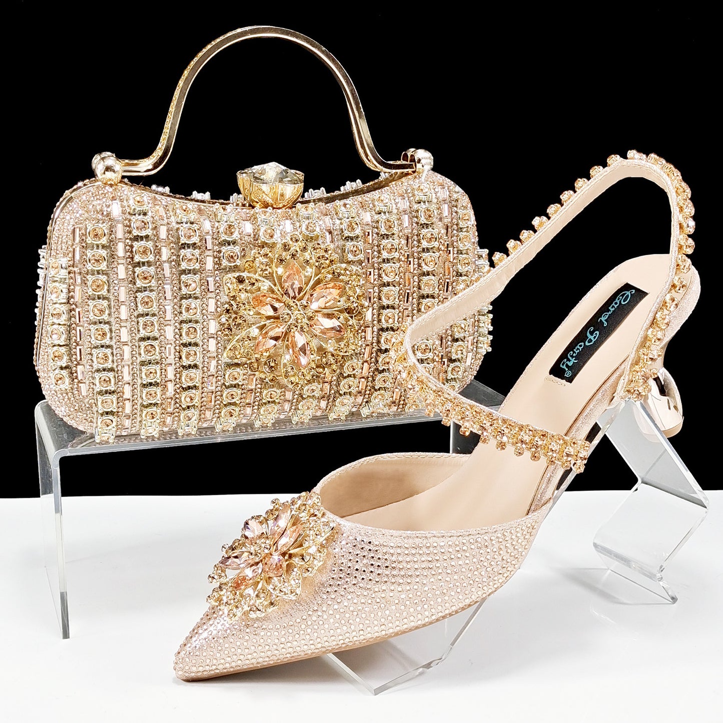 Sexy Damenschuhe und Taschen Anzug Bohrer Schnalle Blume dekorative Knöchel Bohrer Kette mit harter Kupplung