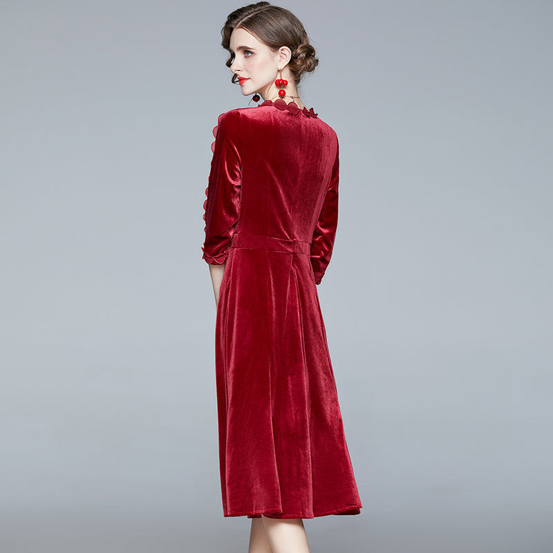 Autumn Winter New Three Quarter Sleeve Slim Wrap Buttock Velvet Dress Temperament Split Fishtail