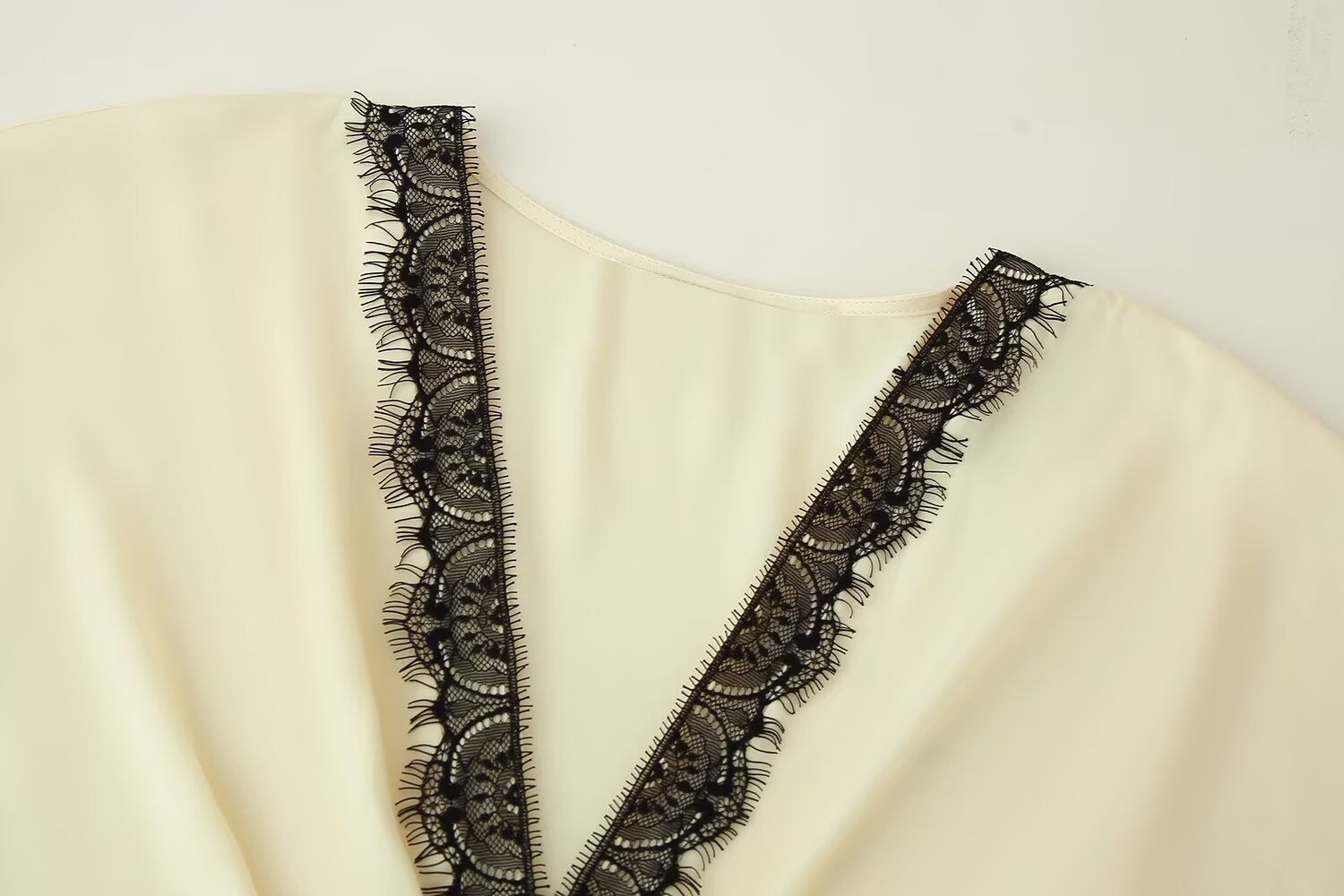 Women Clothing Contrast Color Lace Silk Satin Texture Dress