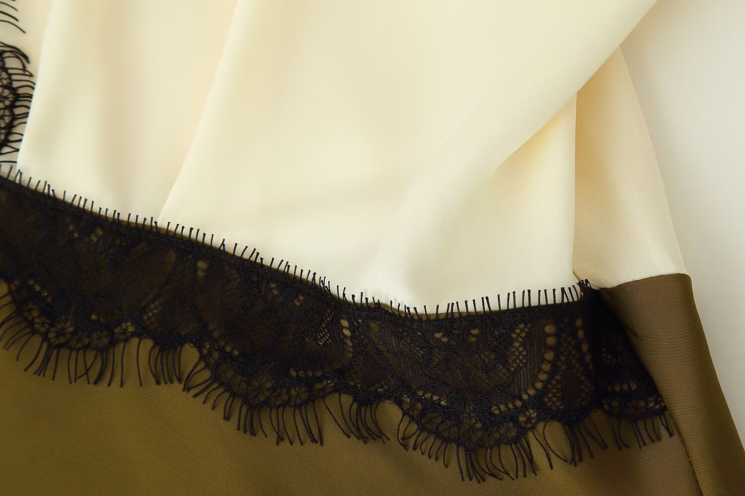 Women Clothing Contrast Color Lace Silk Satin Texture Dress