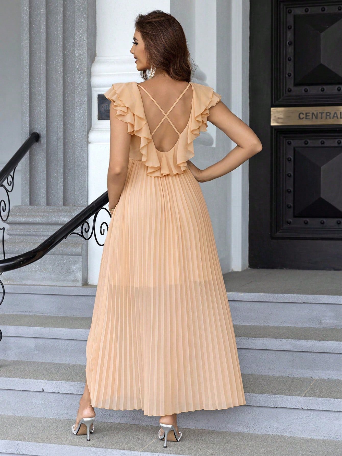 Summer Fashionable Frayed Hem Split Thigh Pleated Hem Dress